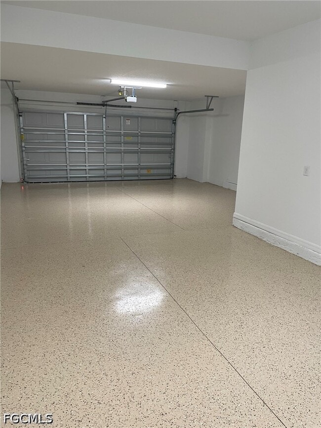Building Photo - 14543 Cantabria Dr