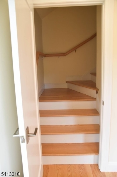 Building Photo - 52 Hill St