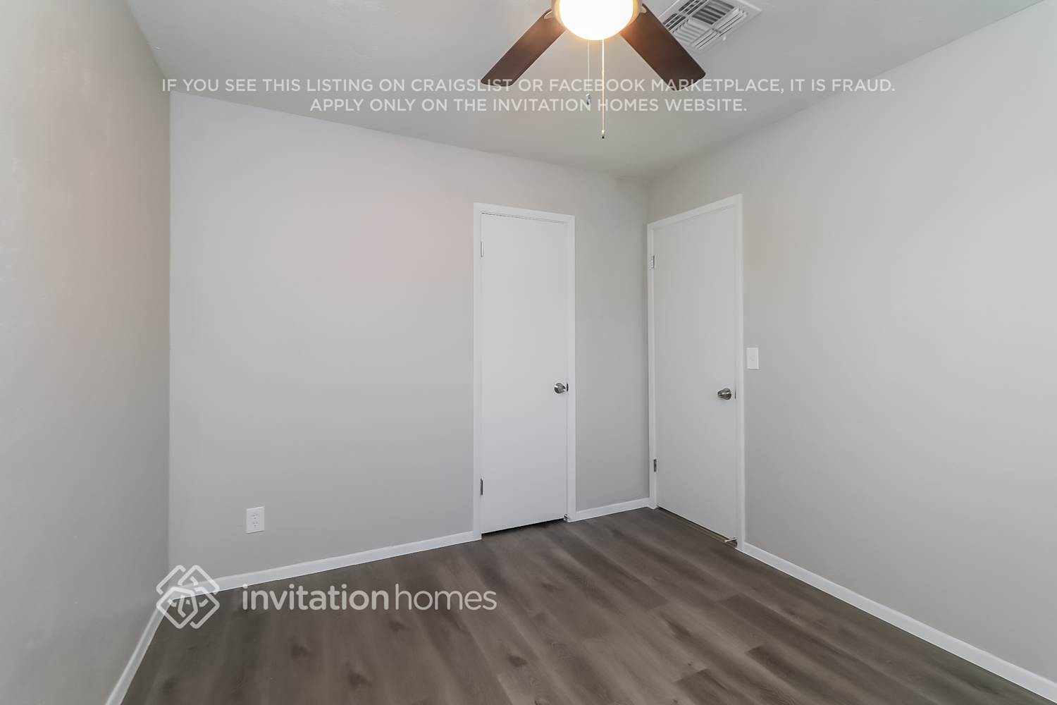 Building Photo - 811 E Alice Ave