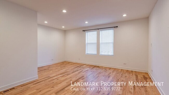 Building Photo - 2038 W 21st St