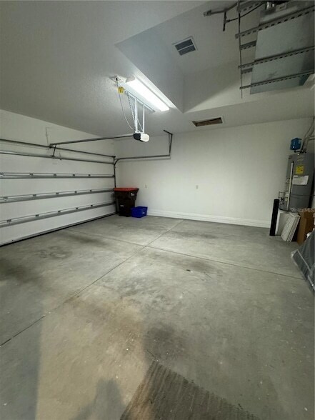 Building Photo - 3339 NW 52nd Ave