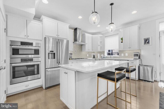 Building Photo - 5106 Fillmore Ave