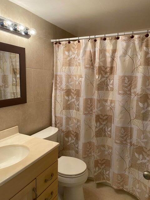 Building Photo - 190 Easthampton H