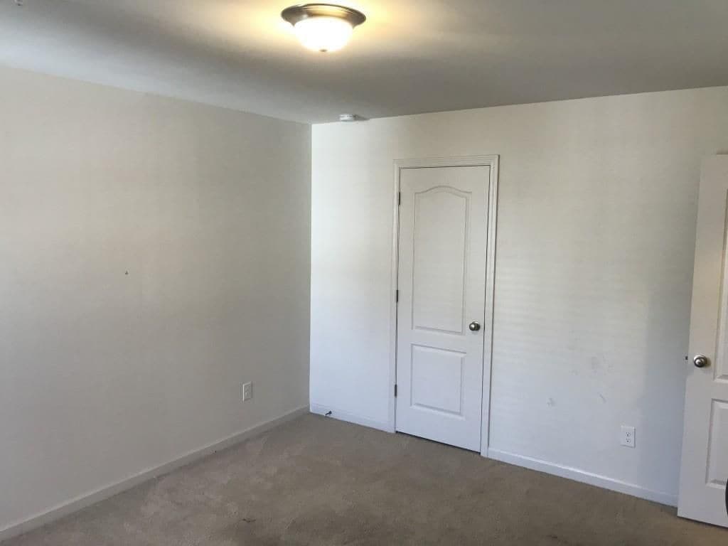 Building Photo - 2058 Brightleaf Way
