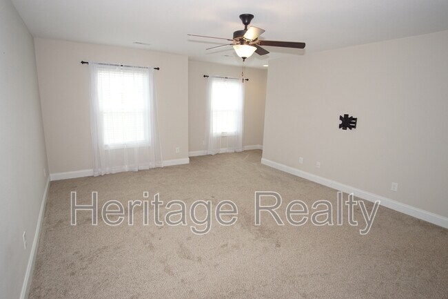Building Photo - 1033 Ruscello Dr