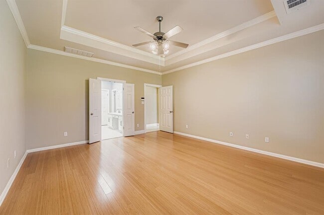 Building Photo - 1028 Horseback Hollow