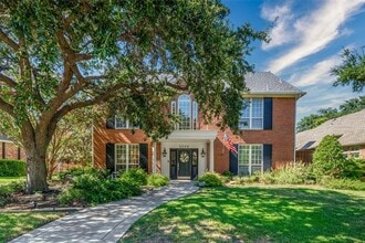 Building Photo - 3209 Gary Dr