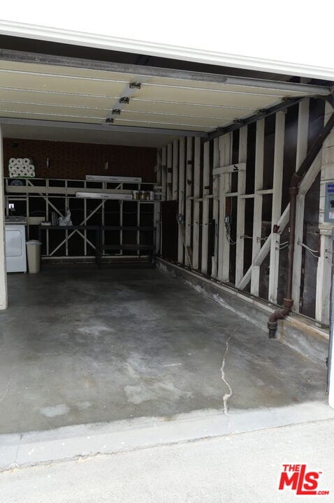 Building Photo - 309 Jasmine Ave