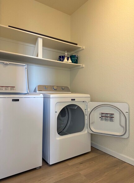 laundry room in unit - 9518 West San Juan Circle