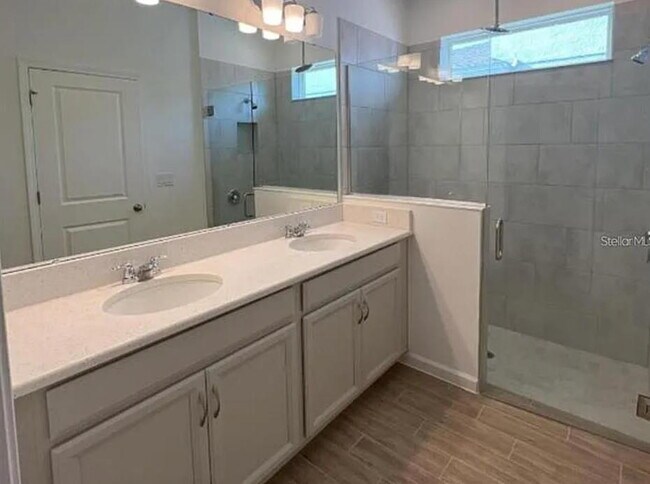 Building Photo - Spacious & Modern 4-Bed Home in Hartwood Landing – Minutes from Orlando!