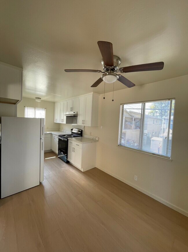 breakfast area - 872 Gallatin Dr