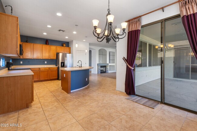 Building Photo - 474 W Seagull Dr