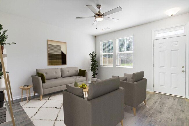 Building Photo - 121 Marigny St