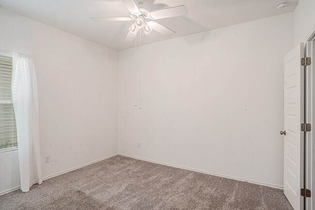 Building Photo - 4422 Chandler Rd