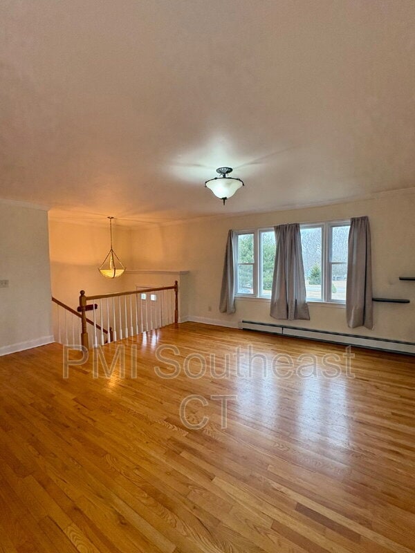 Building Photo - 49 Deer Ridge Rd