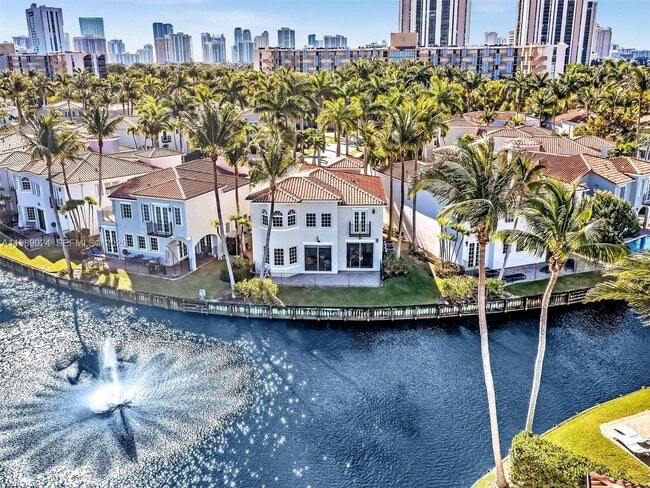 Building Photo - 20780 NE 32nd Ave