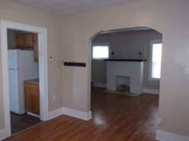 Building Photo - 2874 Bailey Rd