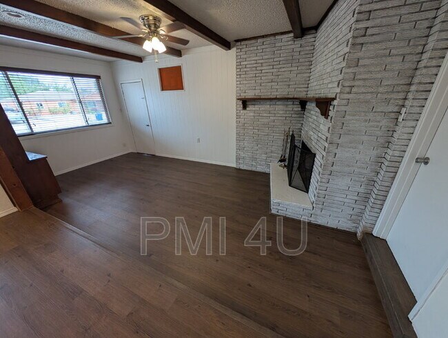 Building Photo - 9619 Arvada Ave NE