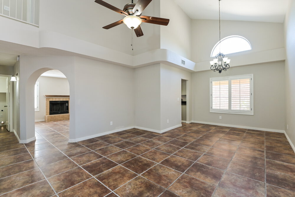 Building Photo - 2571 W Blaine Ct