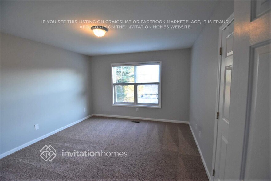 Building Photo - 3996 Leinbach Dr