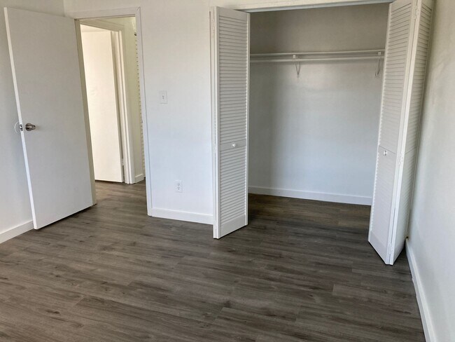 Building Photo - Renovated & Spacious 2 Bedroom Condo in Edgewood, MD!