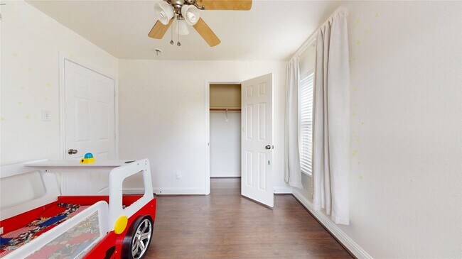 Building Photo - 7918 Tupper Bend Ct