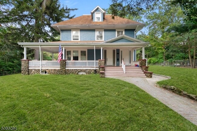 Building Photo - 31-37 Oak Grove Rd