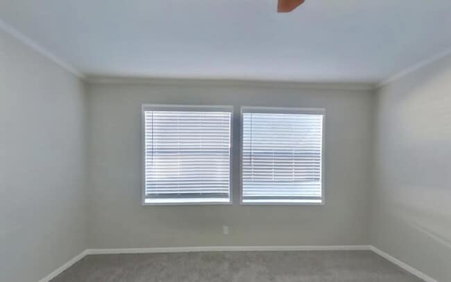 Building Photo - Modern 3-Bedroom Sanctuary in a Sought-After Location