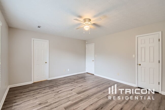 Building Photo - 280 Cornwallis Way