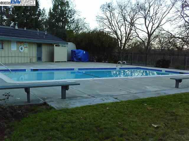 Building Photo - 2113 Arroyo Ct