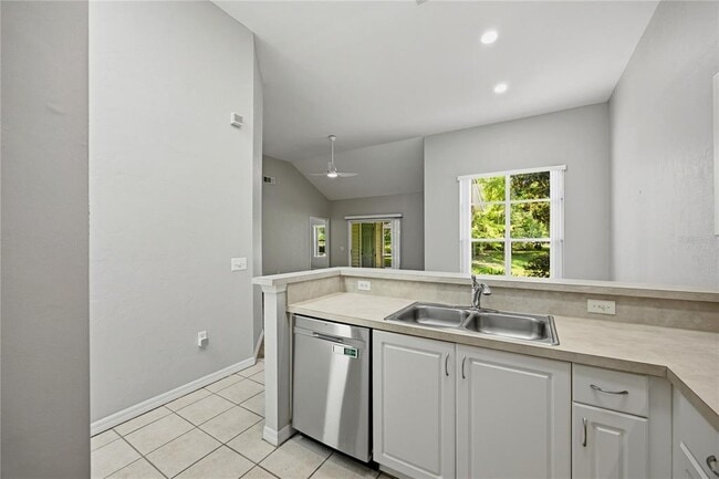 Building Photo - 13200 W Newberry Rd