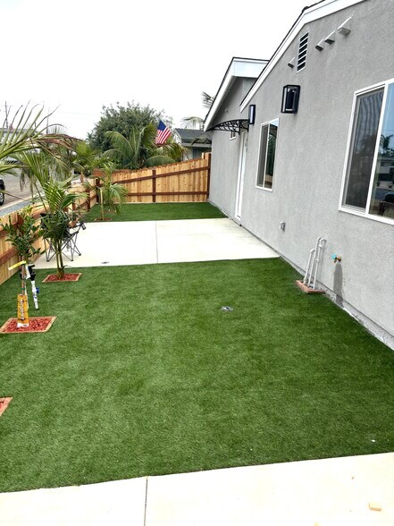 Building Photo - 3539-41 Luna Ave