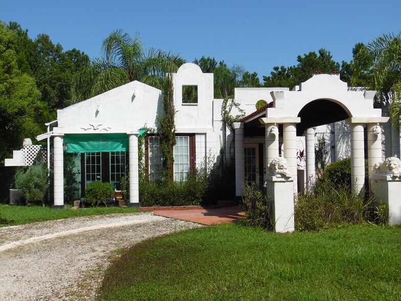 Building Photo - 19364 Powell Rd