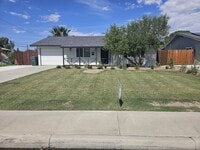 Building Photo - Bright & Beautiful Home in 55+ Community