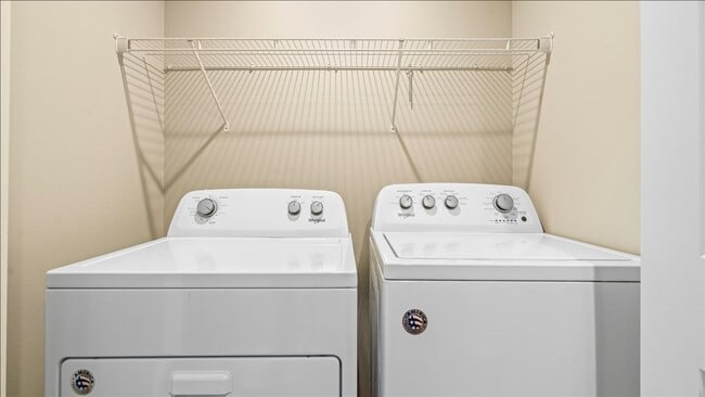 Building Photo - Unfurnished | Summerland Twinhomes | Waterloo | Near Lost Island Waterpark