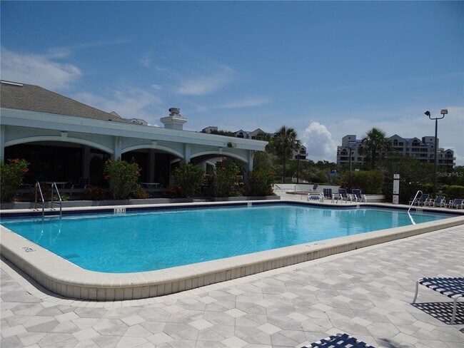 Building Photo - 2333 Feather Sound Dr