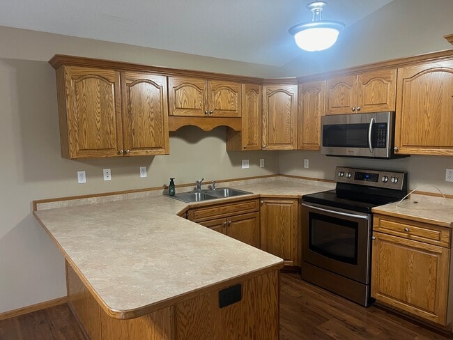Building Photo - 4702 Curran Ct