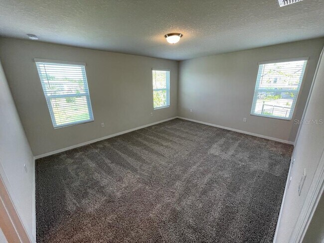 Building Photo - 407 Legacy Lp