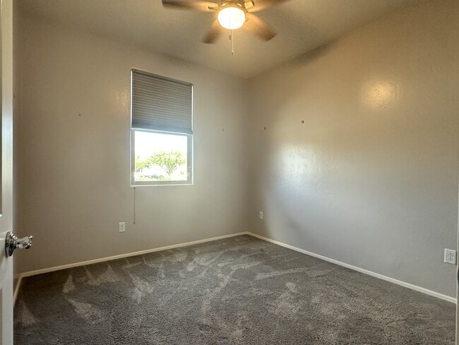 Building Photo - 7303 S Via Tierra Mesa
