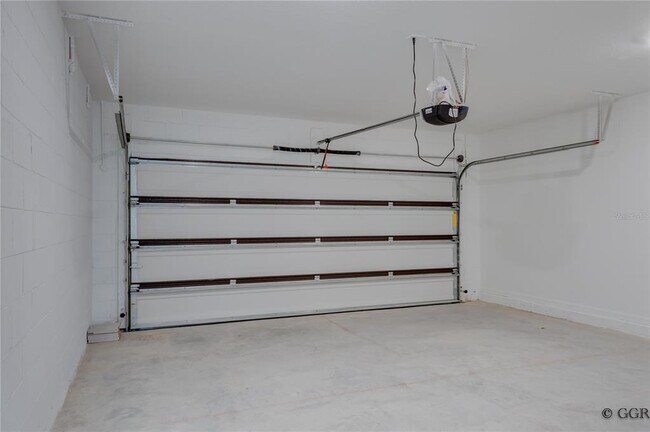 Building Photo - 4986 Worchester Dr