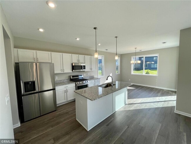 Building Photo - 9955 Bluebird St NW