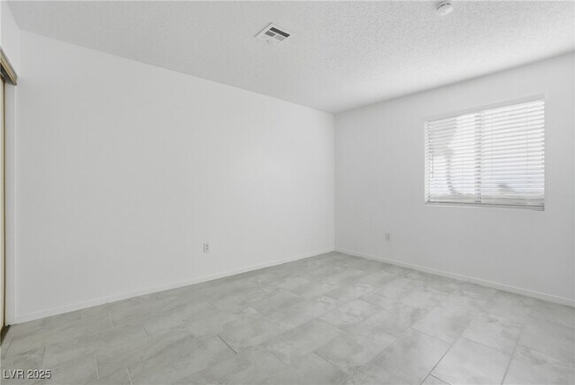 Building Photo - 6928 W Atrium Ave