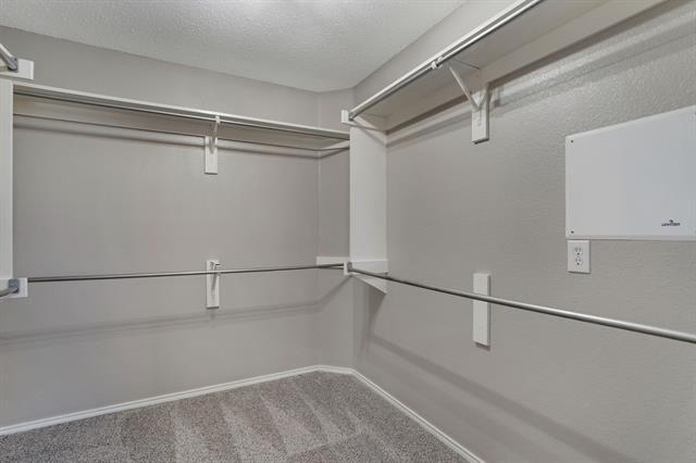 Building Photo - 2305 Tisbury Way