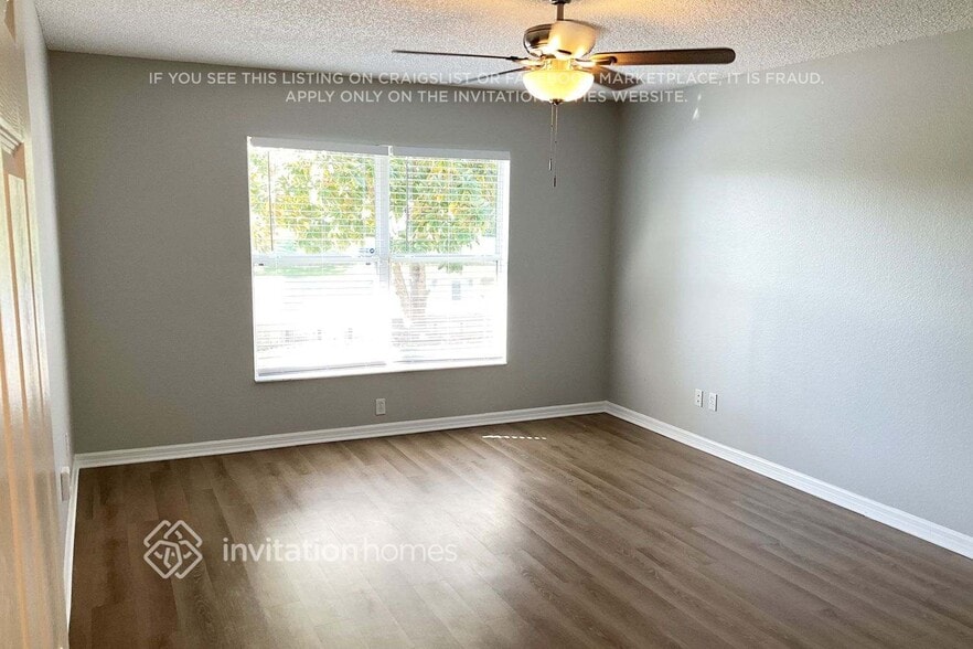 Building Photo - 1085 Kingfisher Way