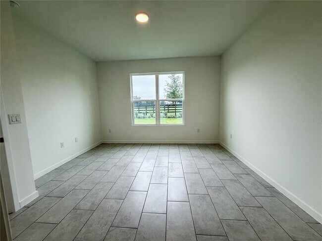 Building Photo - 4521 NW 37th St Rd