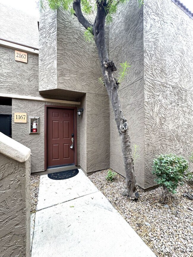 Building Photo - 5122 E Shea Blvd