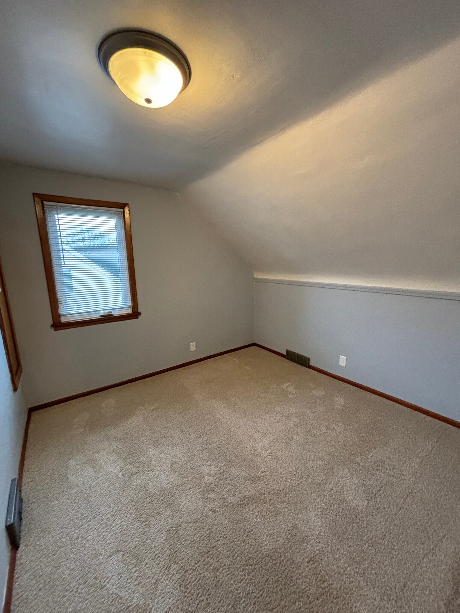 Upper Bedroom 1 - 817 5th St S