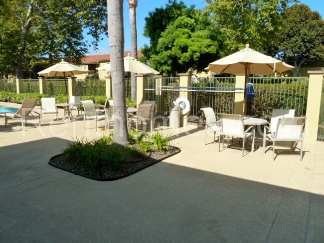 Building Photo - University City, 7405 Charmant Dr #2014, N...