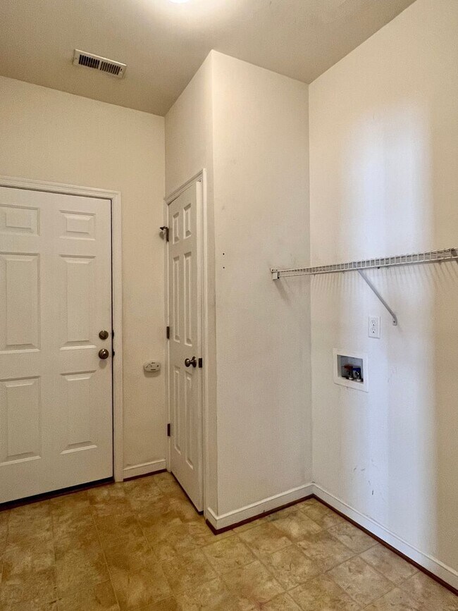 Building Photo - 14448 Ashleyville Ln