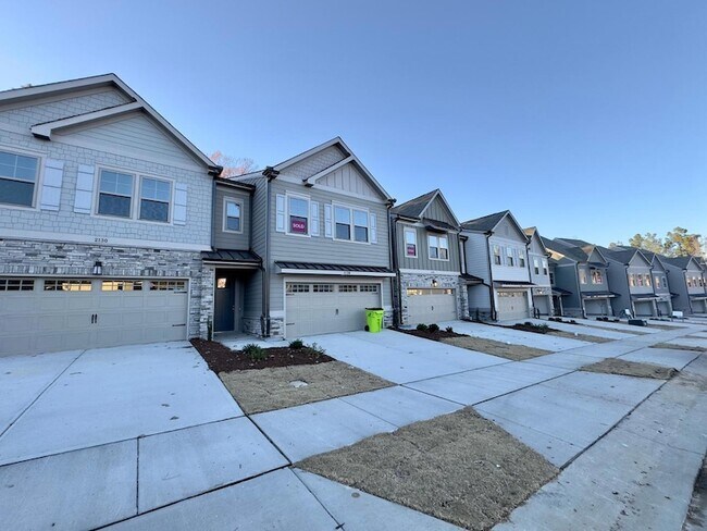 Building Photo - 2126 Maggie Vly Dr